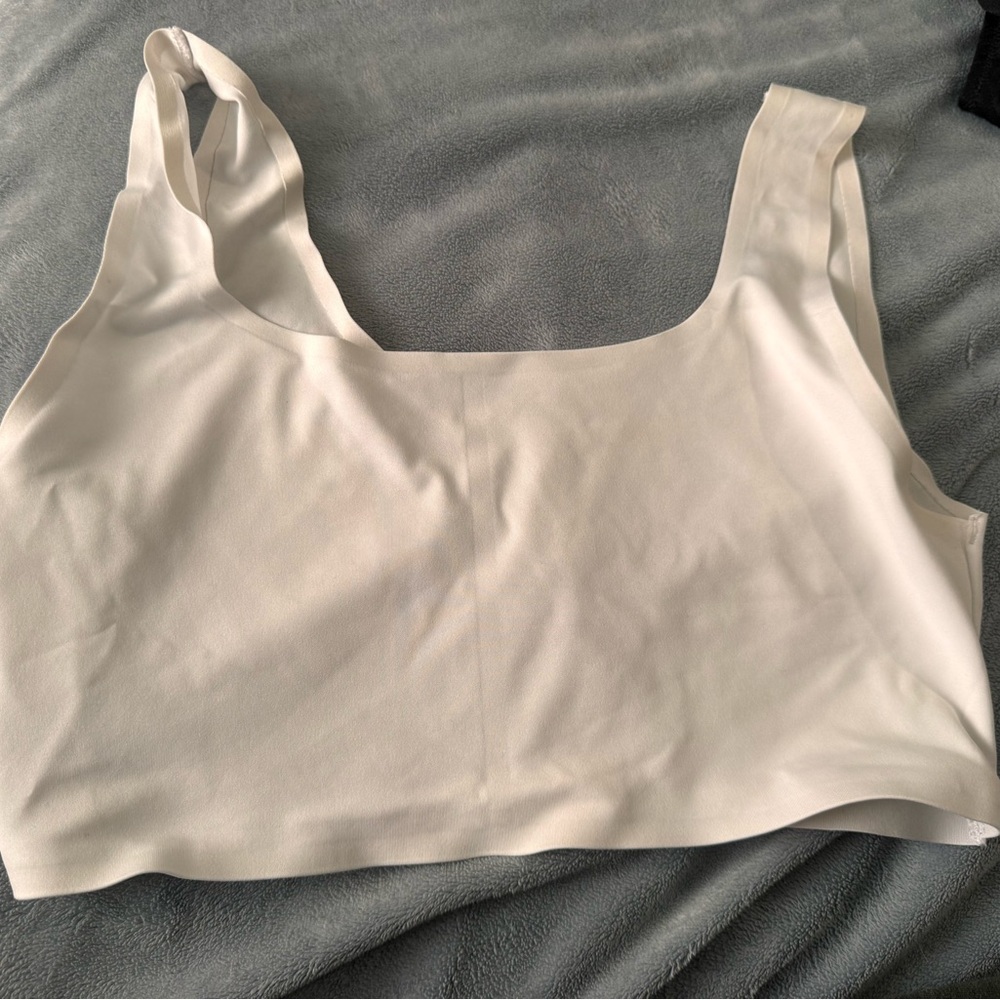 Light weight bra